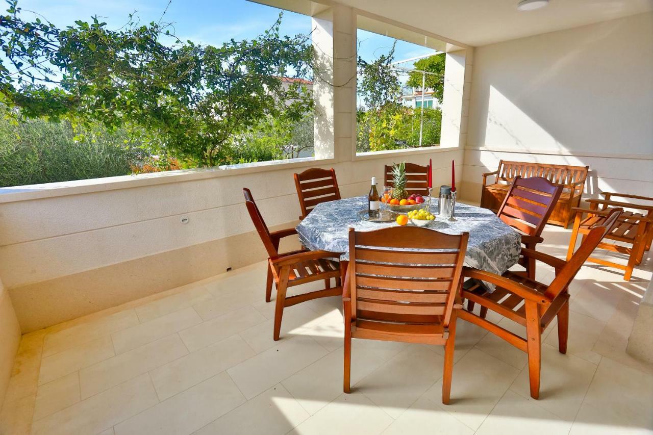 Apartman Stipic 1 Baška Voda Exterior foto